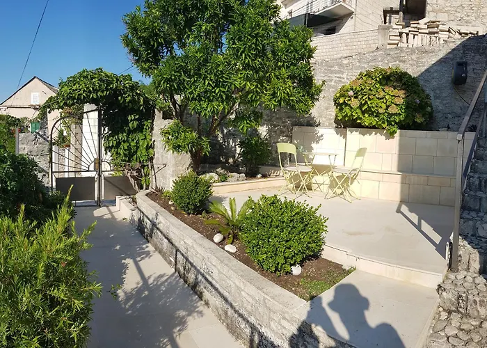 House Zarko Pucisca
