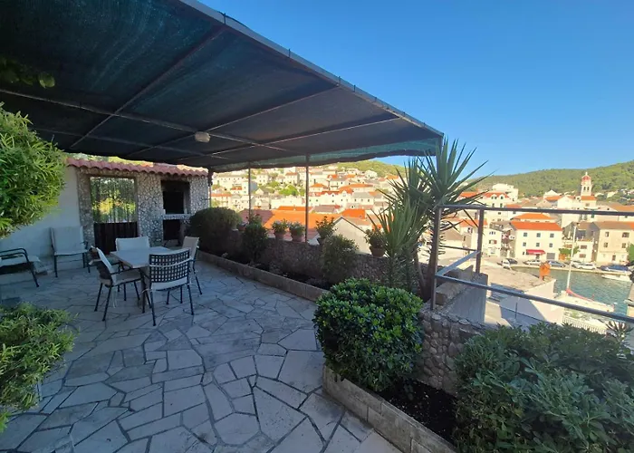 Сasa de vacaciones House Zarko Pucisca