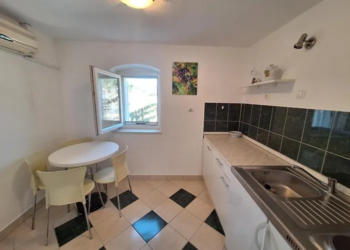 House Zarko Pucisca