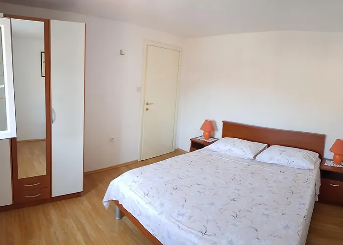 House Zarko * Pucisca